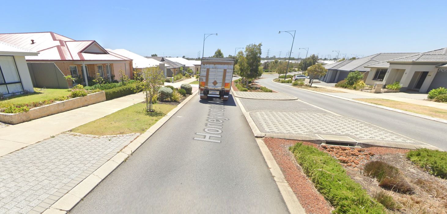 Honeywood Avenue, Wandi  