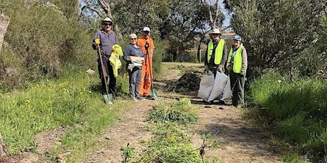 Living Green - Casuarina Wellard Community Hall Bushcare day