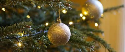 Holiday Season Opening Hours 